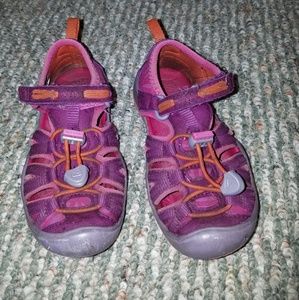 Keen Moxie Girls Sandals Water Shoes 9